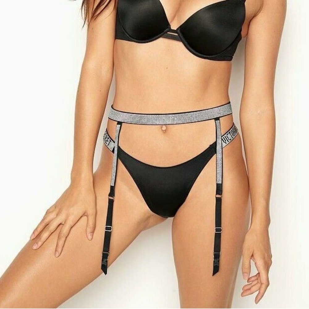 Victoria’s Secret Very Sexy Shine Strap Black Rhinestone Garter Belt NWT